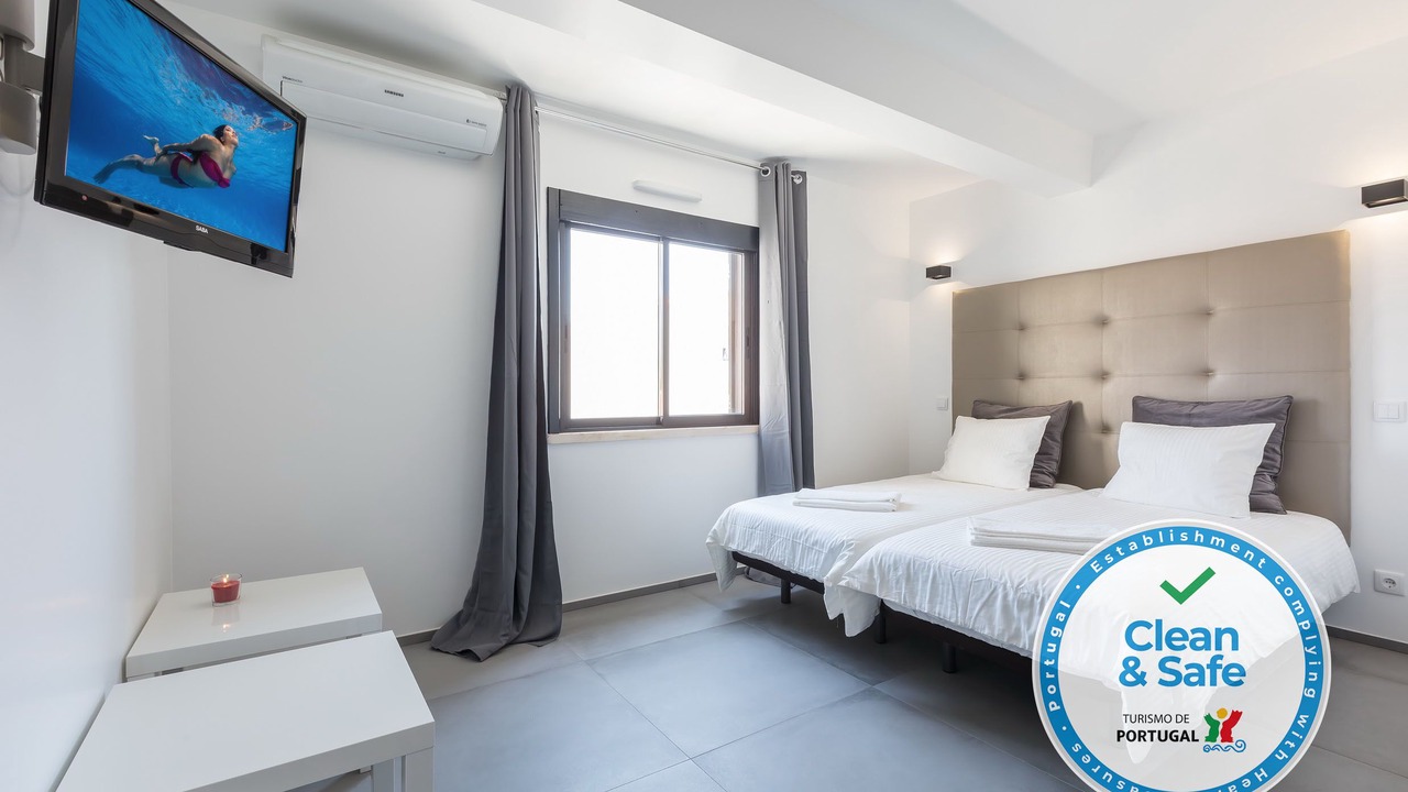Photo of Bedroom in Correeira