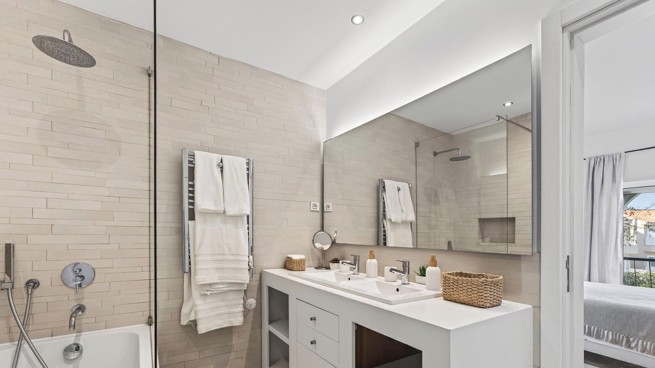 Photo of Bathroom in Vale do Garrao