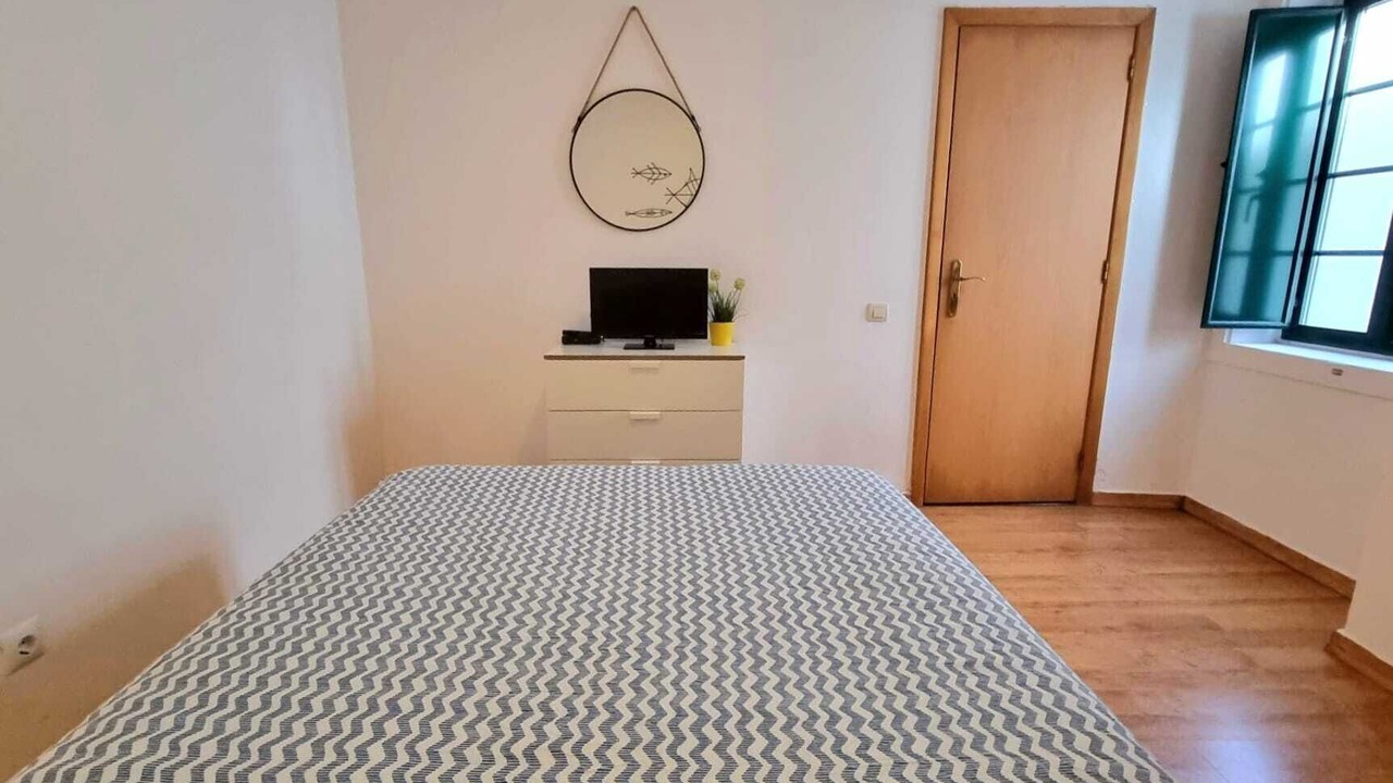 Photo of Bedroom in Setubal