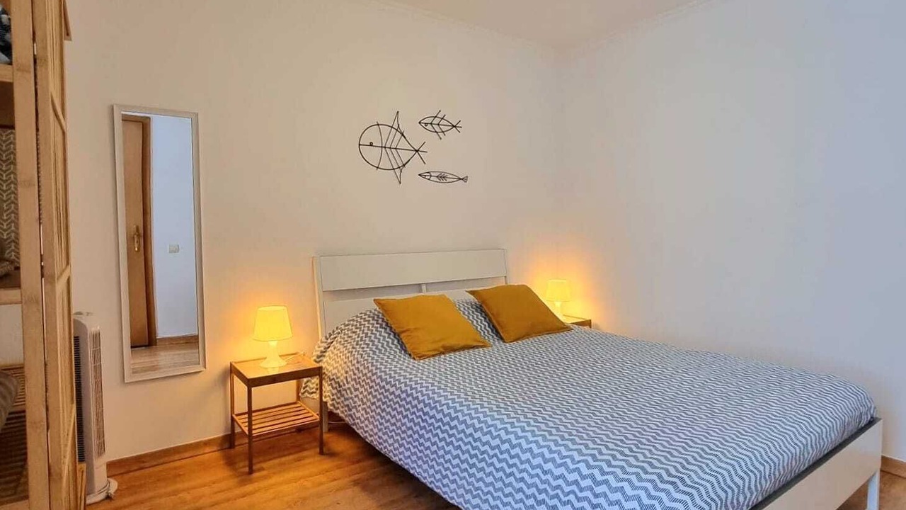 Photo of Bedroom in Setubal