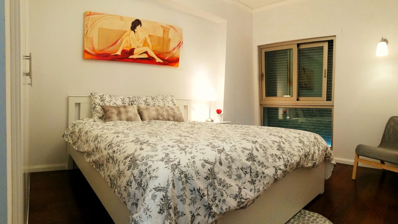 Photo of Bedroom in Lisbon Old Town