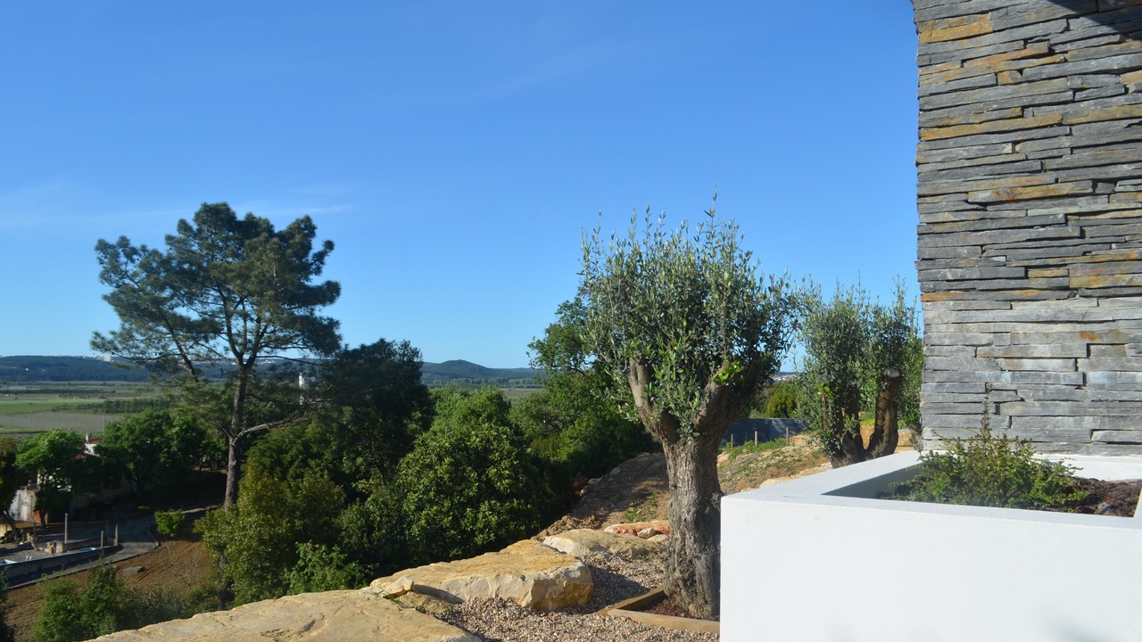 Photo of Outdoor in Cela