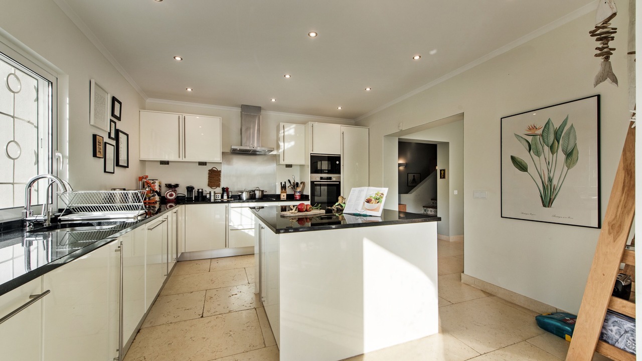 Photo of Kitchen in Almancil