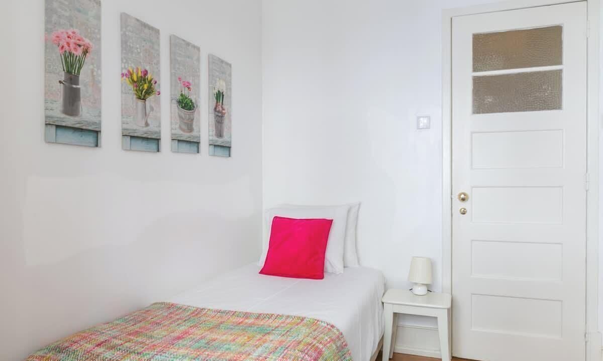 Photo of Bedroom in Sao Jorge de Arroios