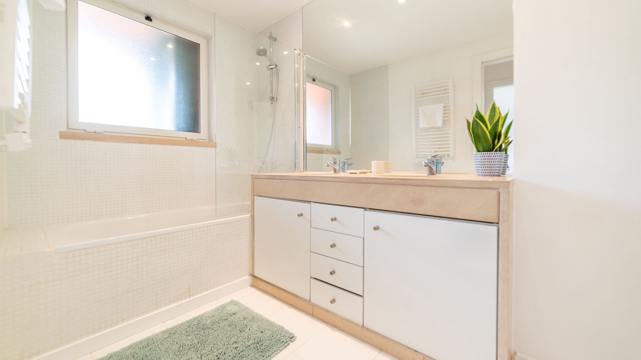 Photo of Bathroom in Charneca de Caparica e Sobreda