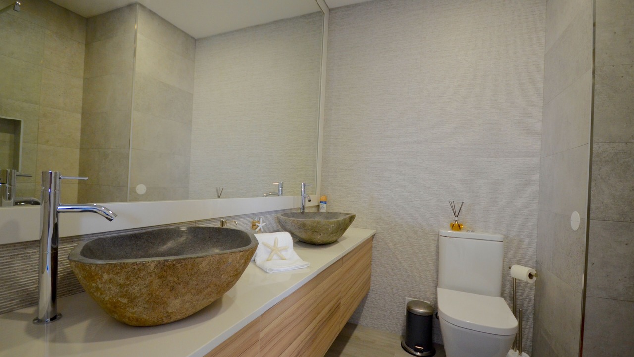 Photo of Bathroom in Atalaia