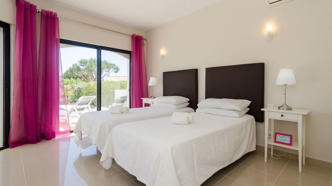 Photo of Bedroom in Vale do Lobo