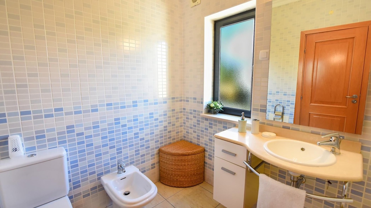 Photo of Bathroom in Albardeira