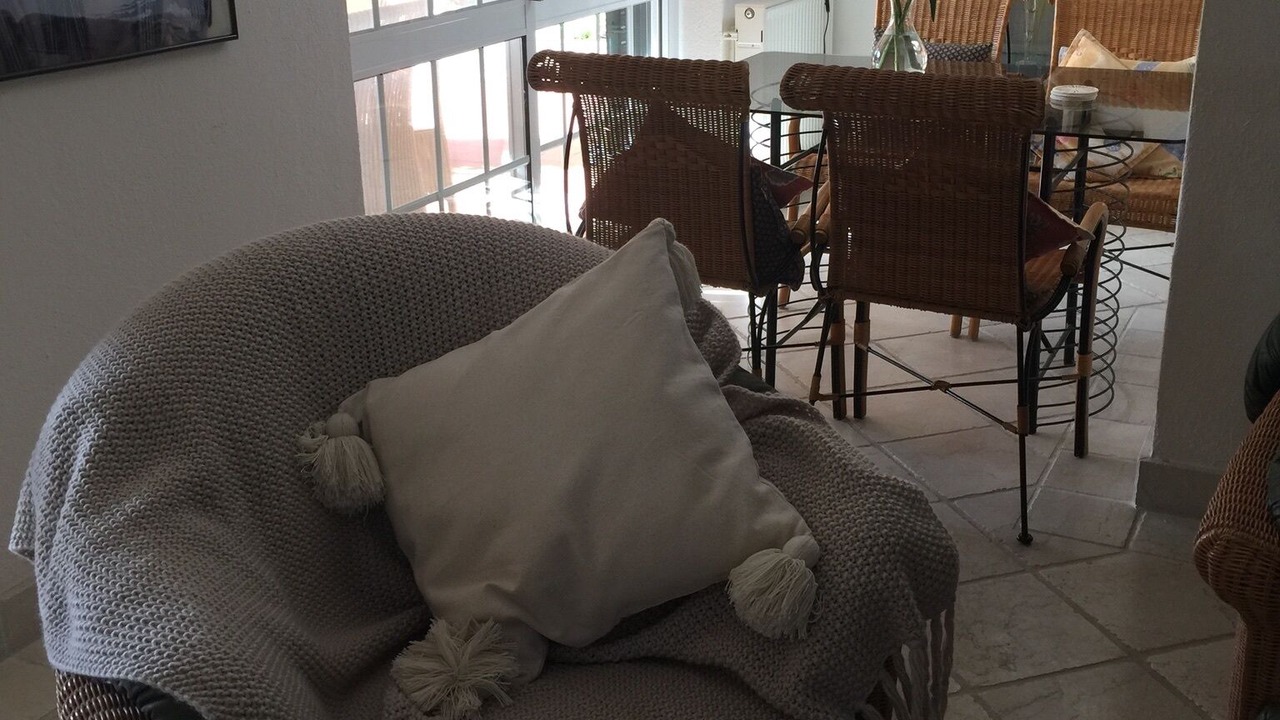 Photo of Livingroom in Porches