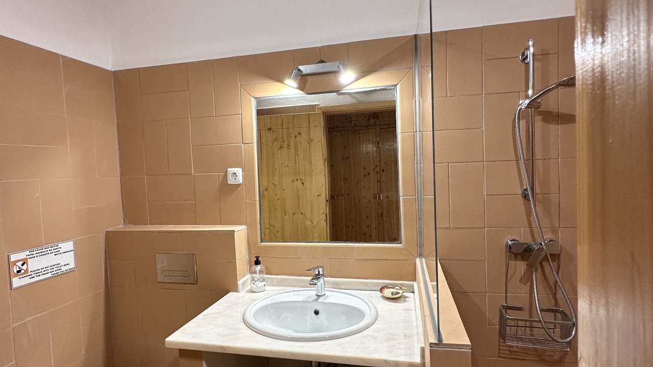 Photo of Bathroom in Olhao