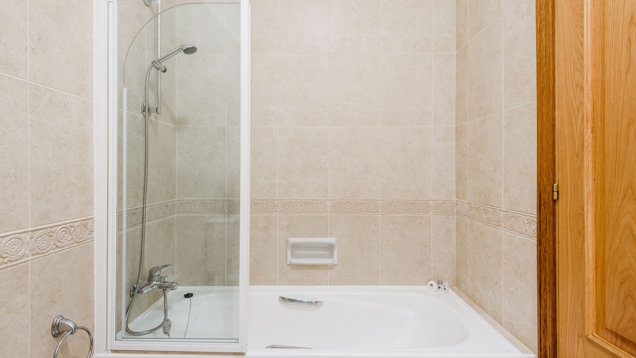 Photo of Bathroom in Atalaia