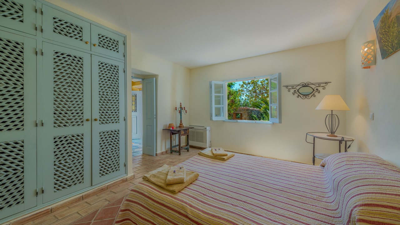 Photo of Bedroom in Olhao