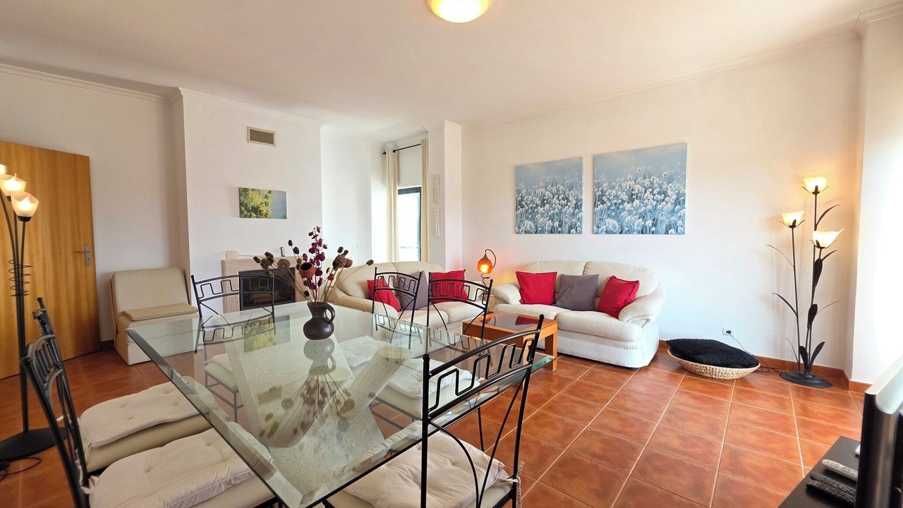 Photo of Livingroom in Meia Praia
