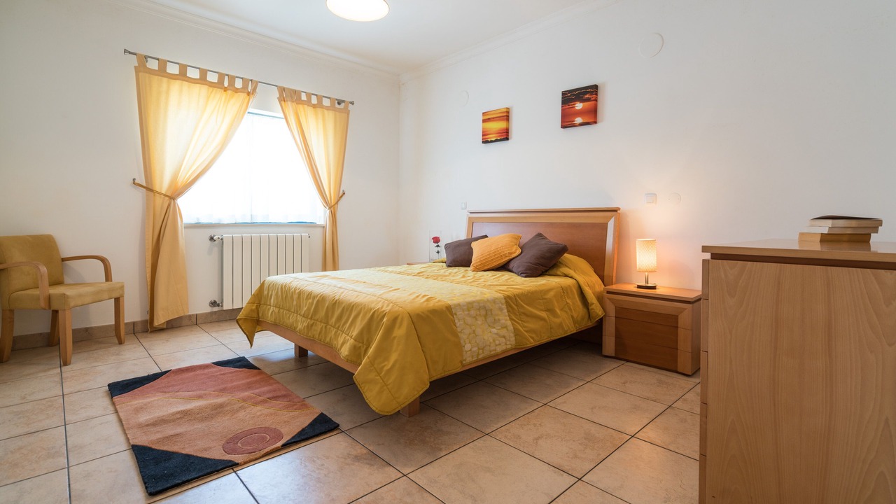 Photo of Bedroom in Albardeira