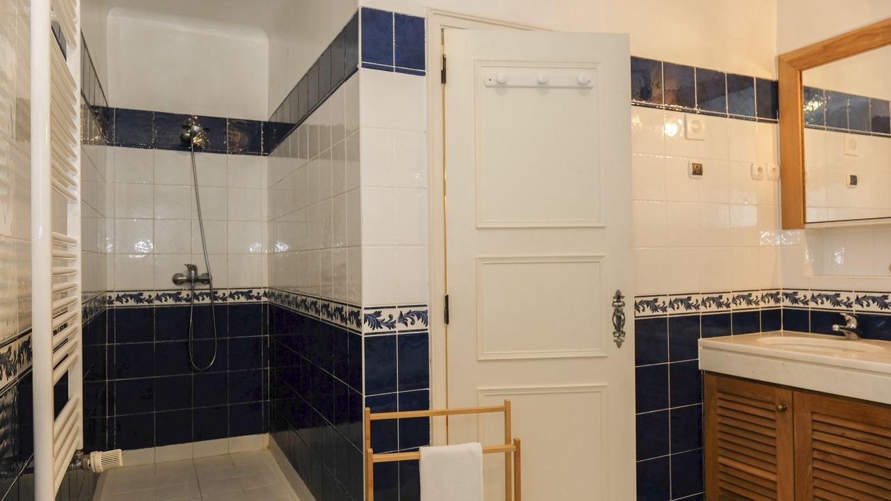 Photo of Bathroom in Oeiras