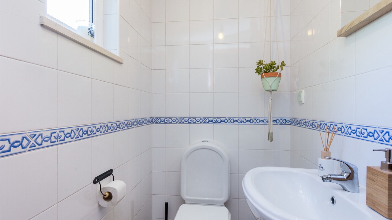 Photo of Bathroom in Salema