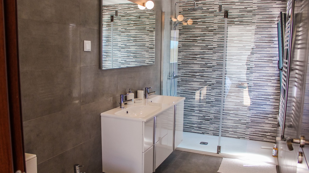 Photo of Bathroom in Atalaia