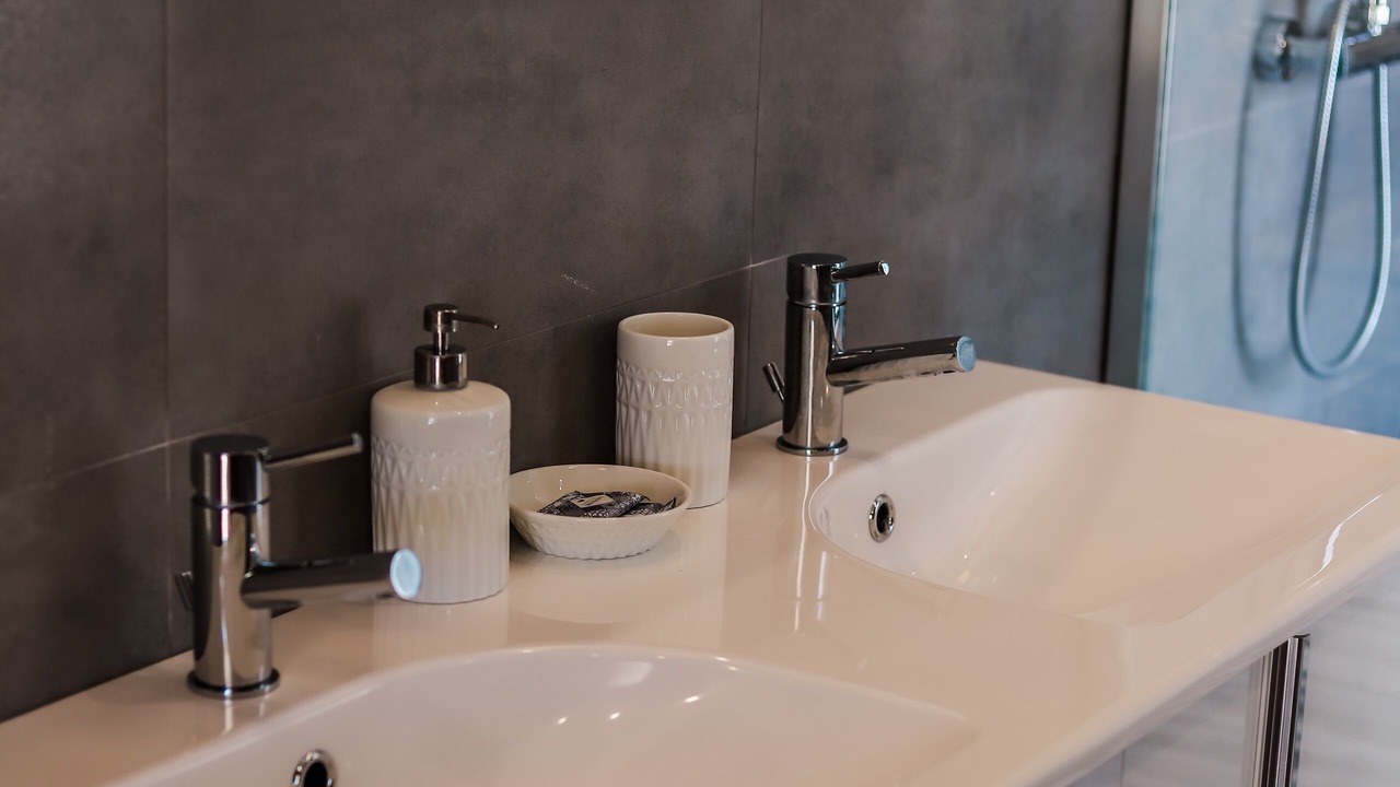 Photo of Bathroom in Atalaia
