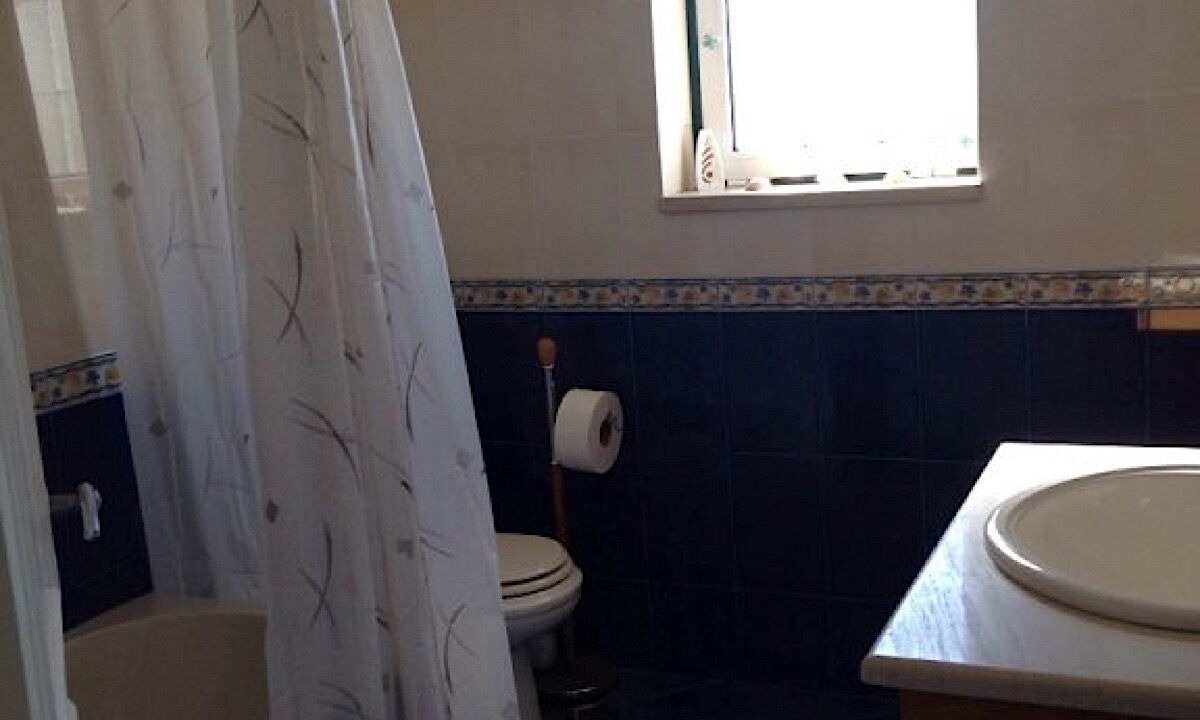 Photo of Bathroom in Peniche de Cima