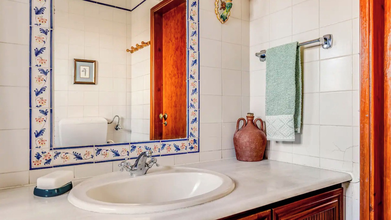 Photo of Bathroom in Grandola