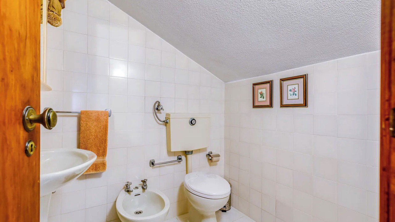 Photo of Bathroom in Grandola