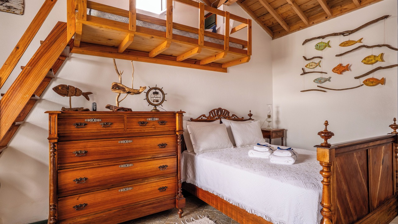 Photo of Bedroom in Angra do Heroismo