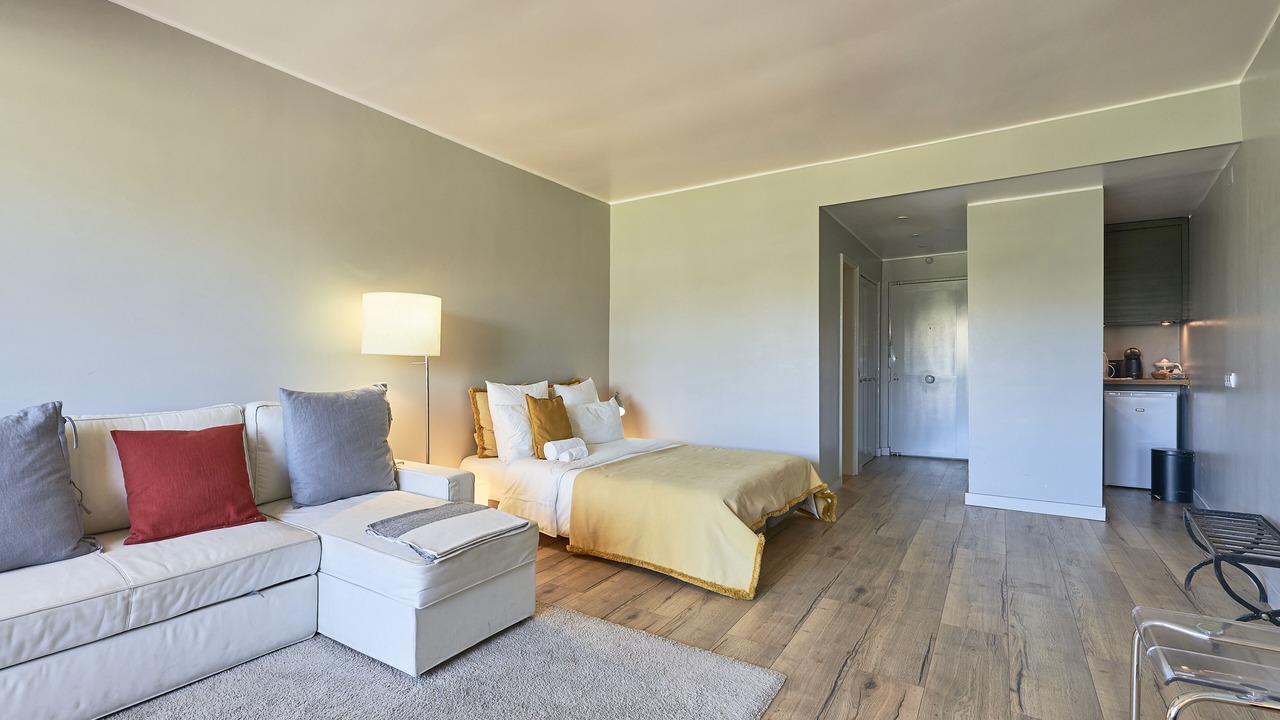 Photo of Bedroom in Estoril