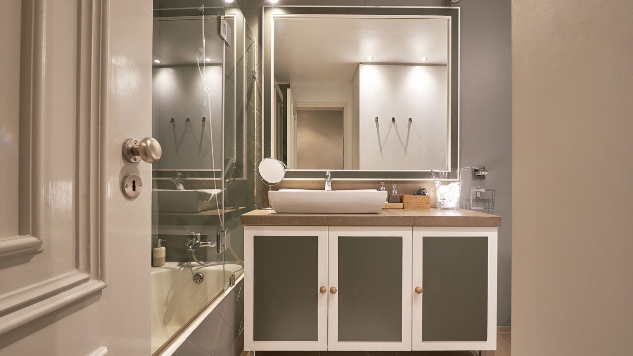 Photo of Bathroom in Estoril