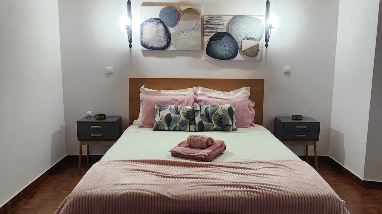 Photo of Bedroom in Figueiro dos Vinhos