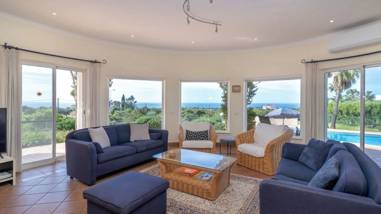Photo of Livingroom in Estombar
