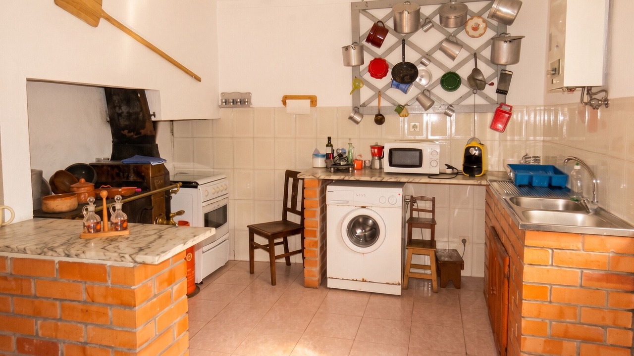 Photo of Others in Semide
