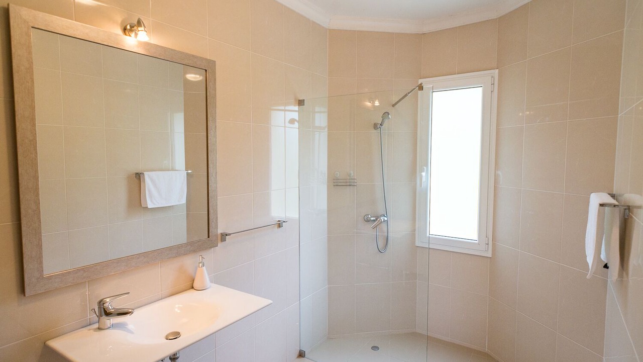 Photo of Bathroom in Arco da Calheta