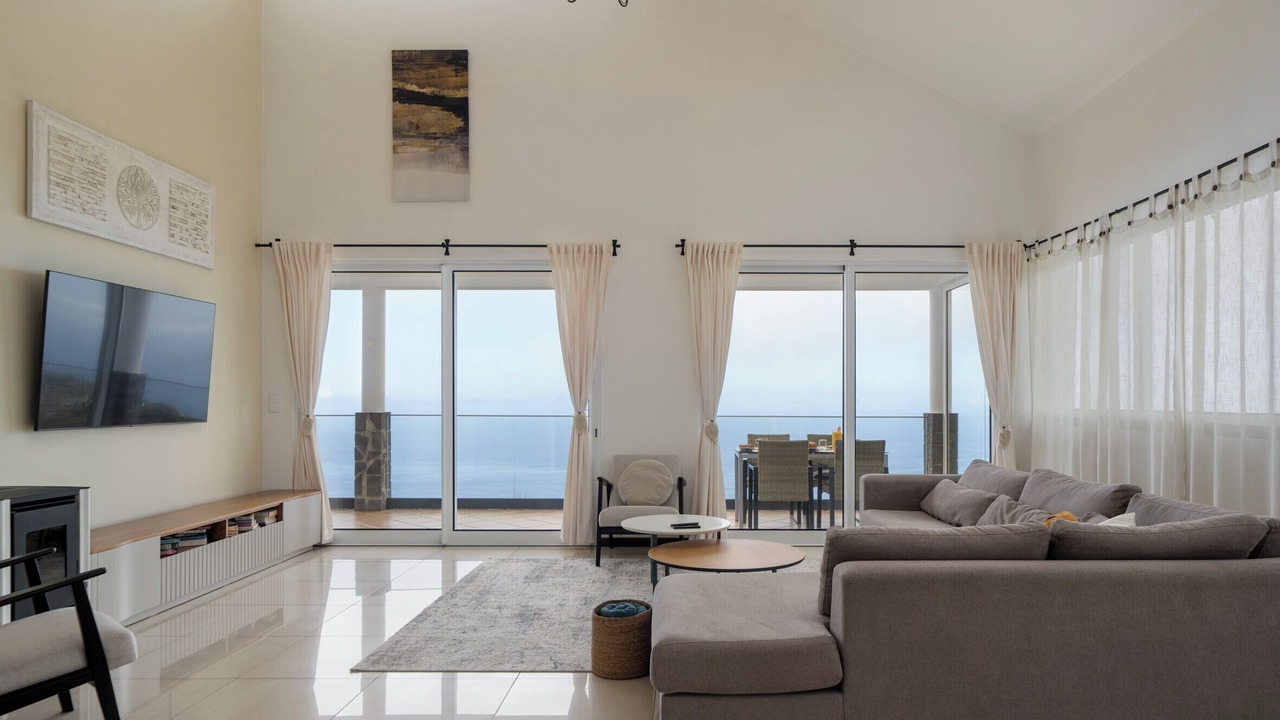 Photo of Livingroom in Arco da Calheta