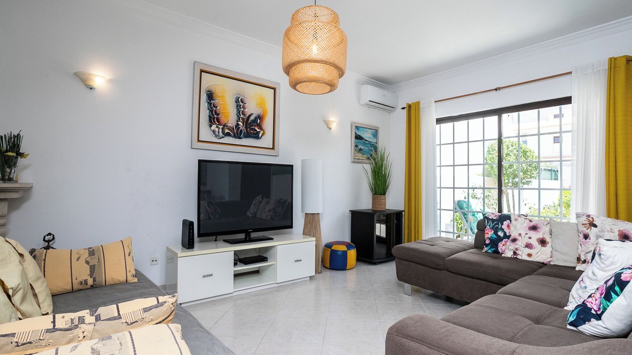 Photo of Livingroom in Urbanizacao dos Calicos