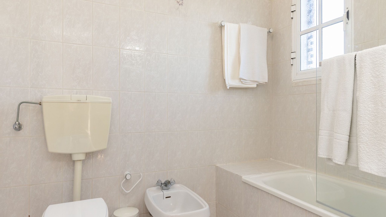 Photo of Bathroom in Manta Rota