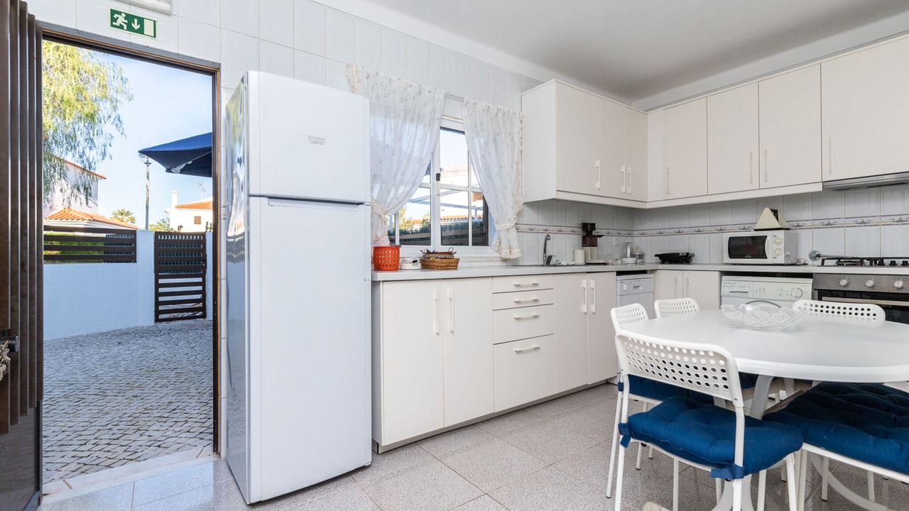 Photo of Kitchen in Manta Rota