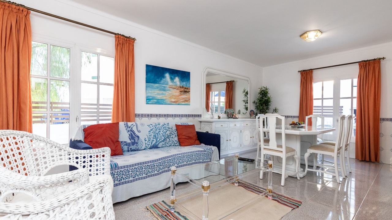 Photo of Livingroom in Manta Rota