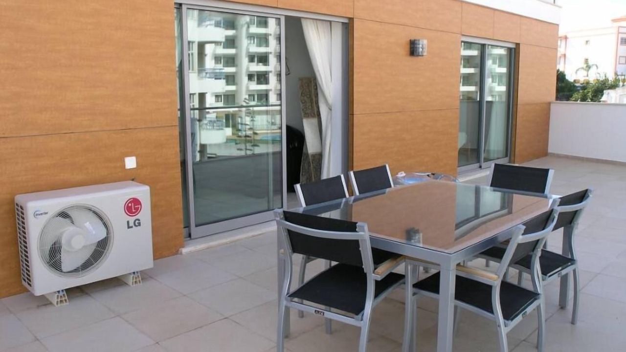 Photo of Patio Balcony in Olhos D'Agua