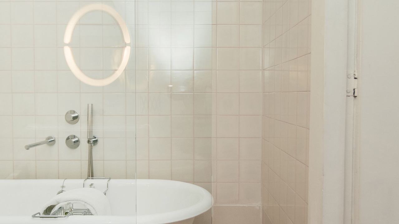 Photo of Bathroom in Uniao de Freguesias do Centro