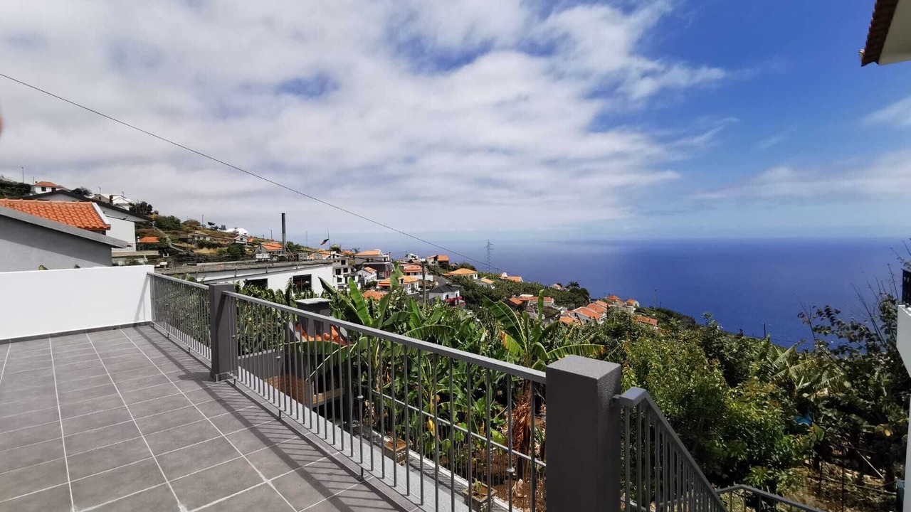 Photo of Outdoor in Canhas