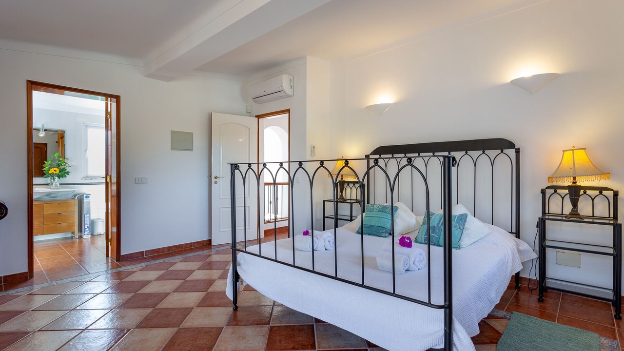 Photo of Bedroom in Almancil