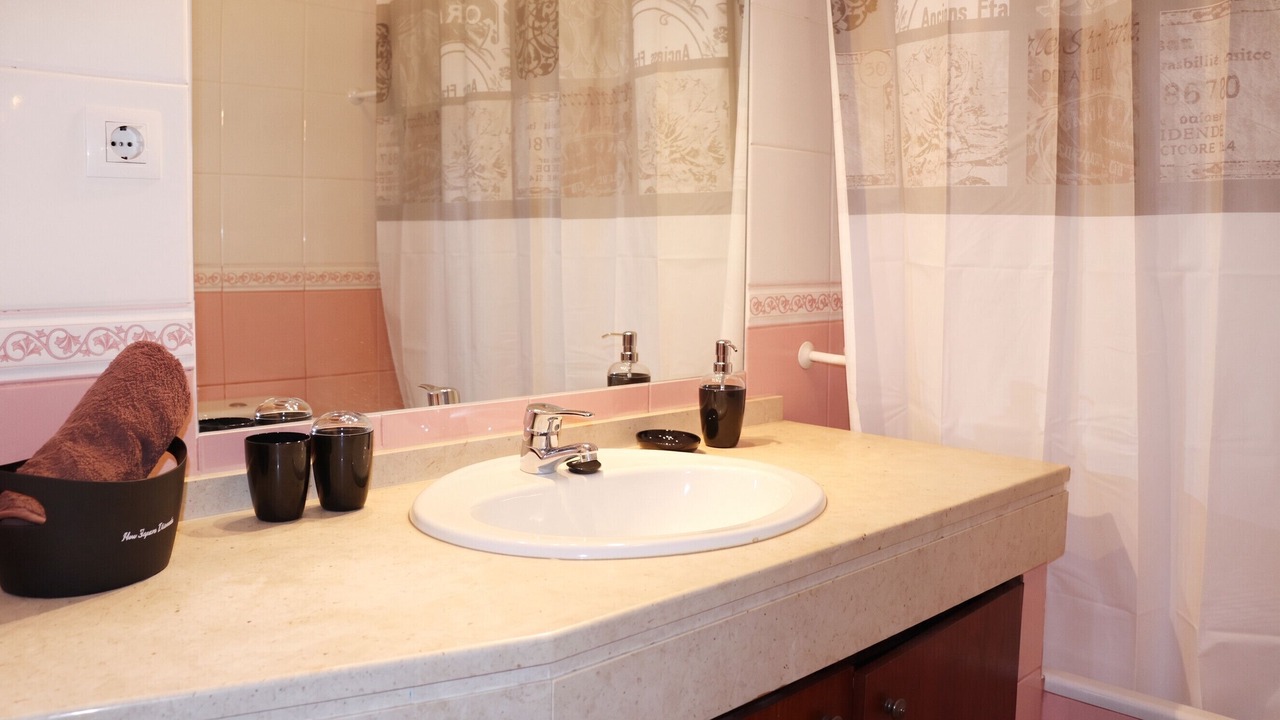 Photo of Bathroom in Grandola