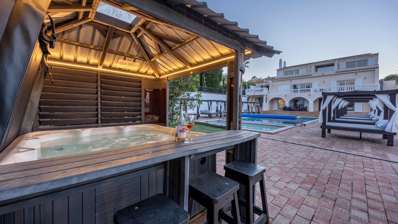 Photo of Outdoor in Luz