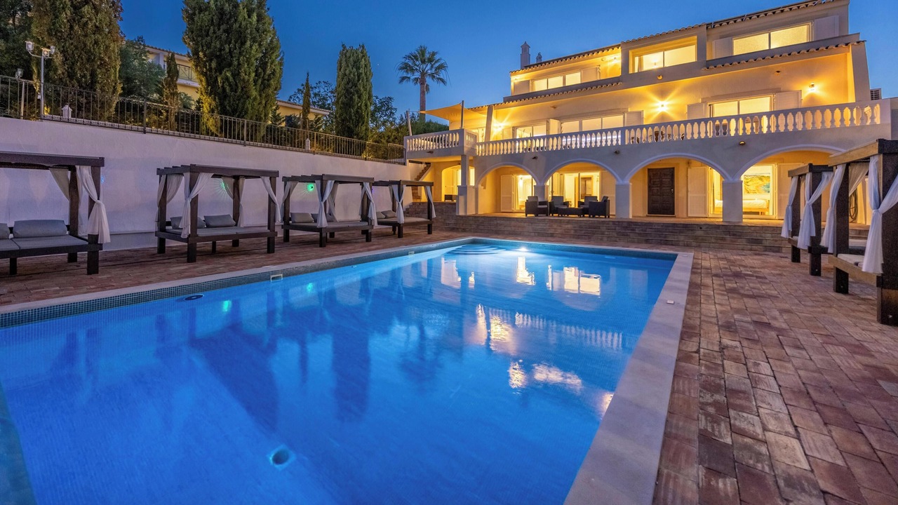 Photo of Outdoor in Luz