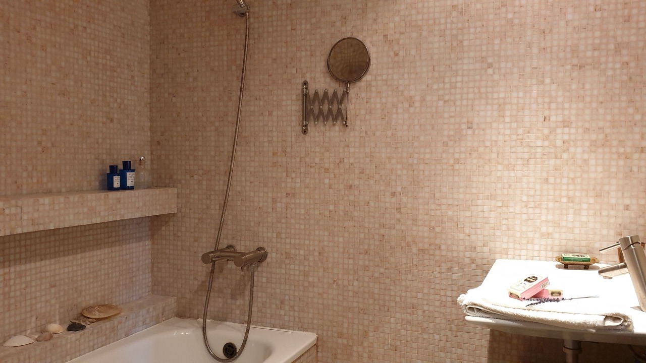 Photo of Bathroom in Se