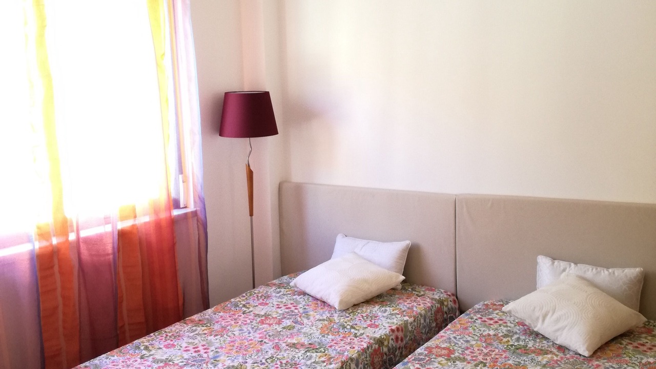 Photo of Bedroom in Sesimbra