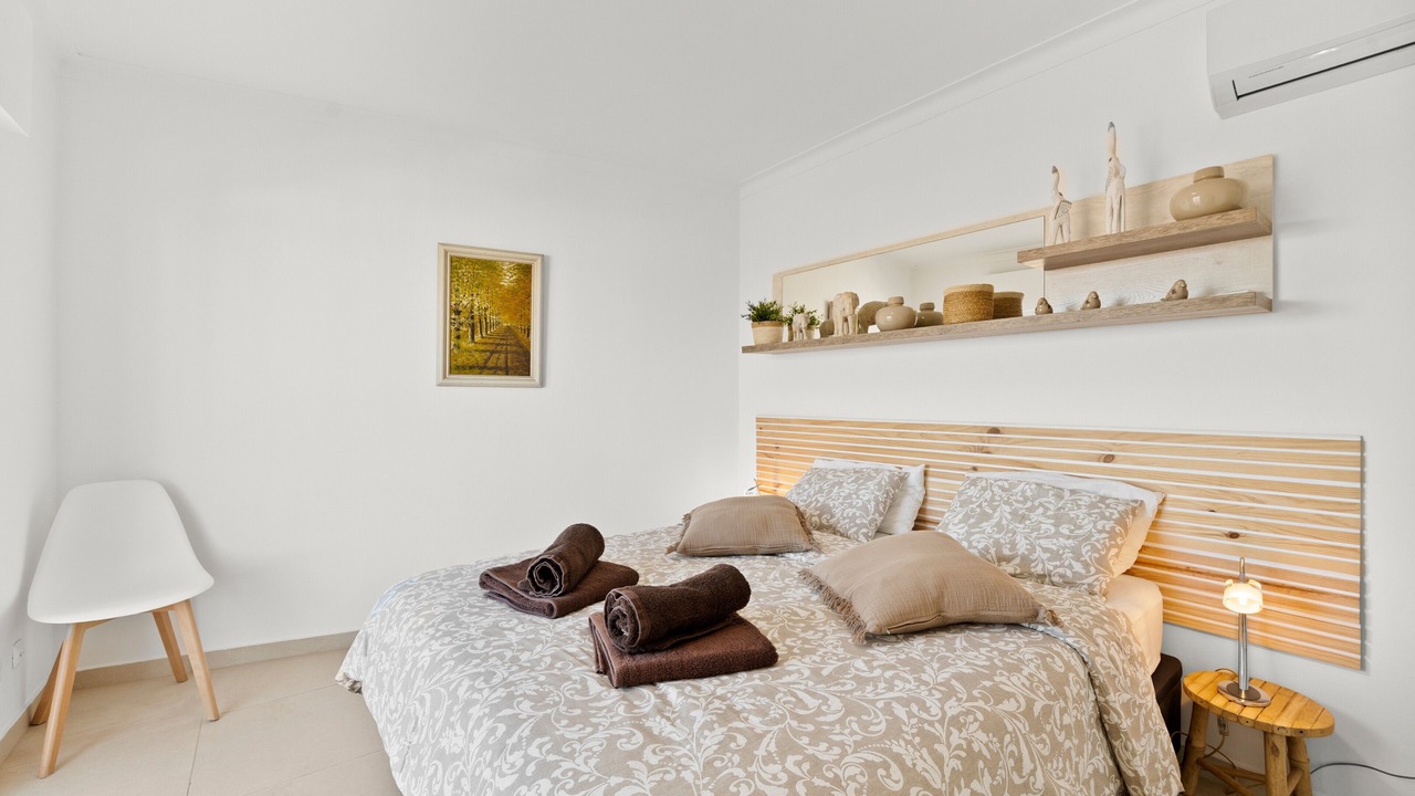 Photo of Bedroom in Praia da Rocha