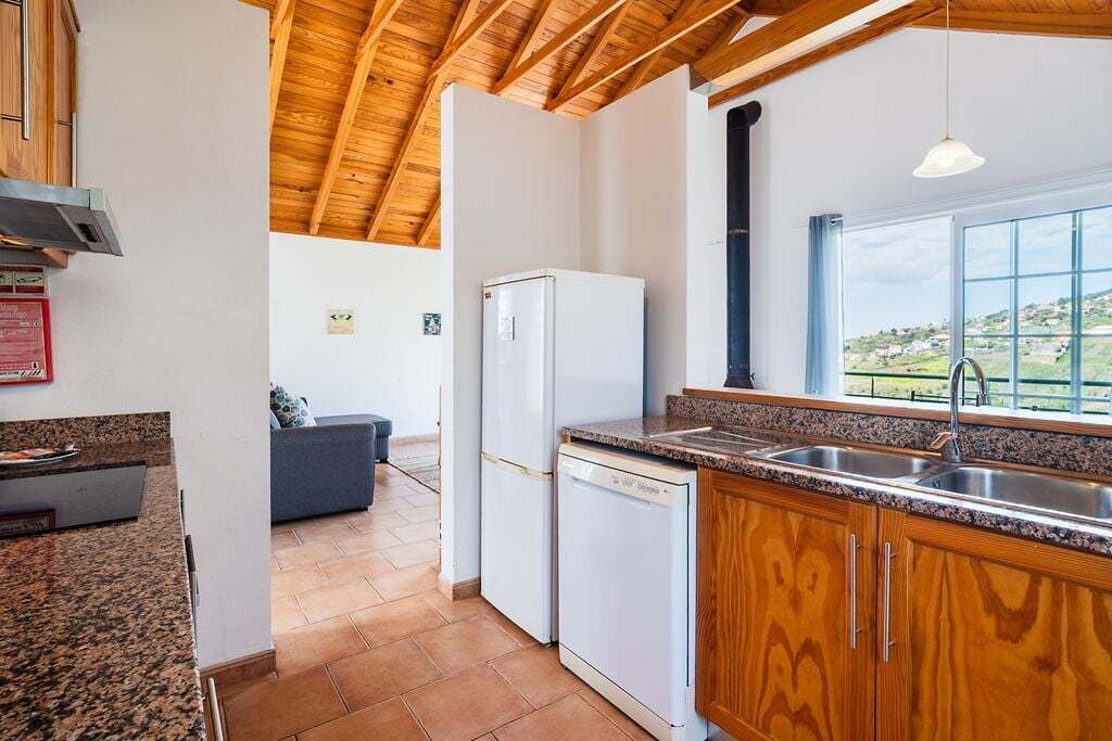 Photo of Kitchen in Estrela da Calheta