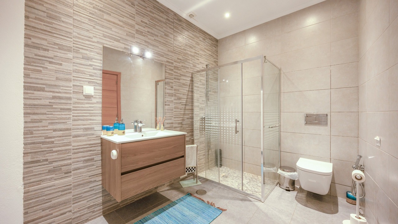 Photo of Bathroom in Alvor