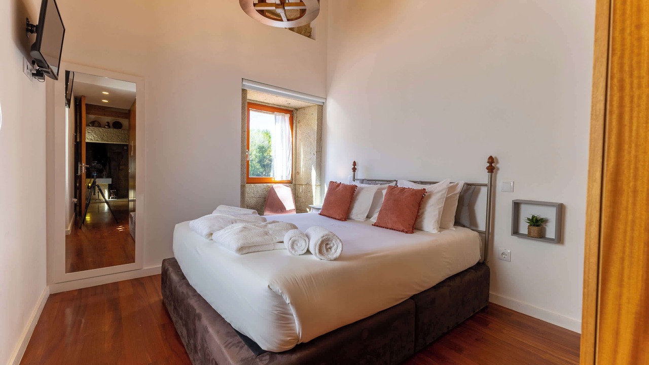 Photo of Bedroom in Lanhelas